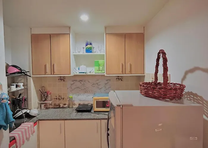 Modern With Full Amenities Apartment Bangkok