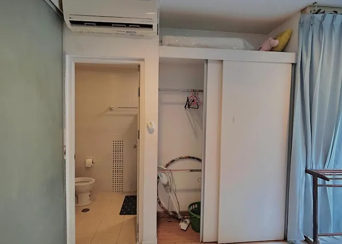 Apartment Modern With Full Amenities Bangkok