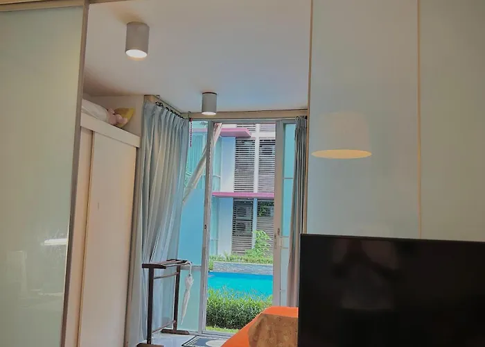 Modern With Full Amenities Bangkok