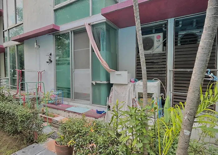 Modern With Full Amenities *